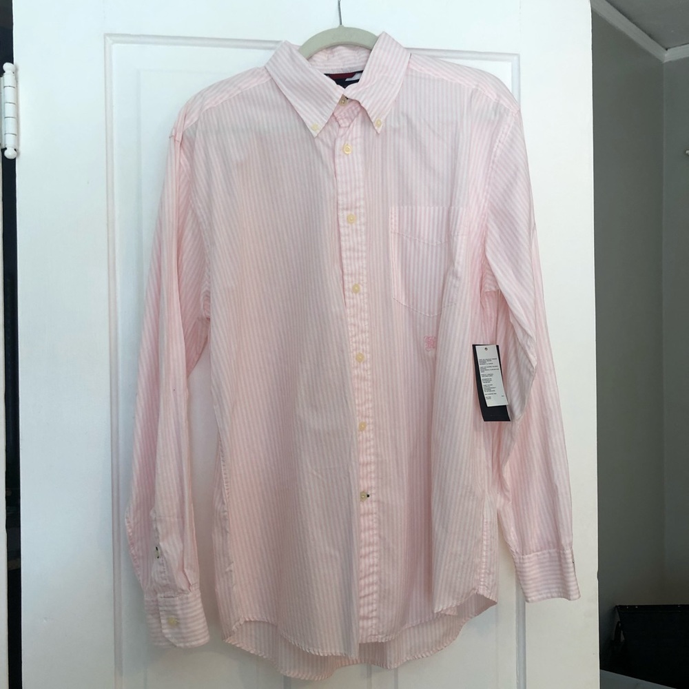 Tommy Hilfiger NWT Pink striped classic button down with pocket - Large